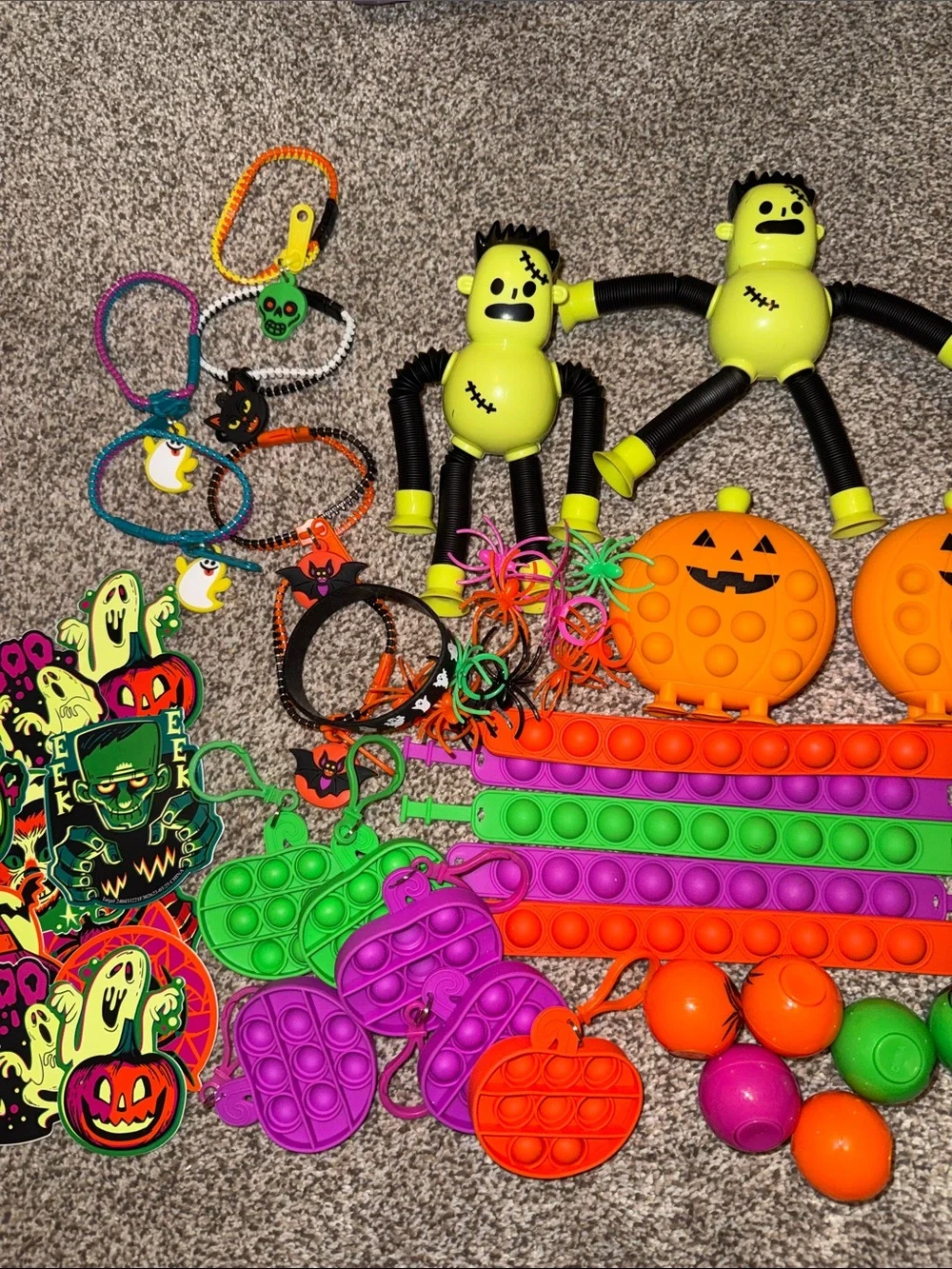 Halloween Kids Fidget| prize| treasure box trinket Toy Bundle - Neon